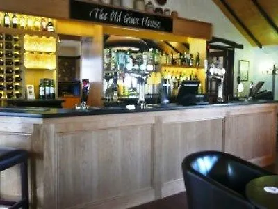 The Old Ginn House Inn