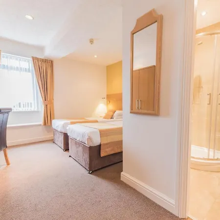 The Old Ginn House 4* Great Clifton