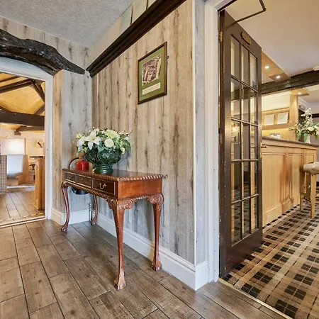 The Old Ginn House 4*