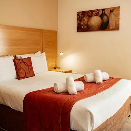 The Old Ginn House Πανδοχείο 4*